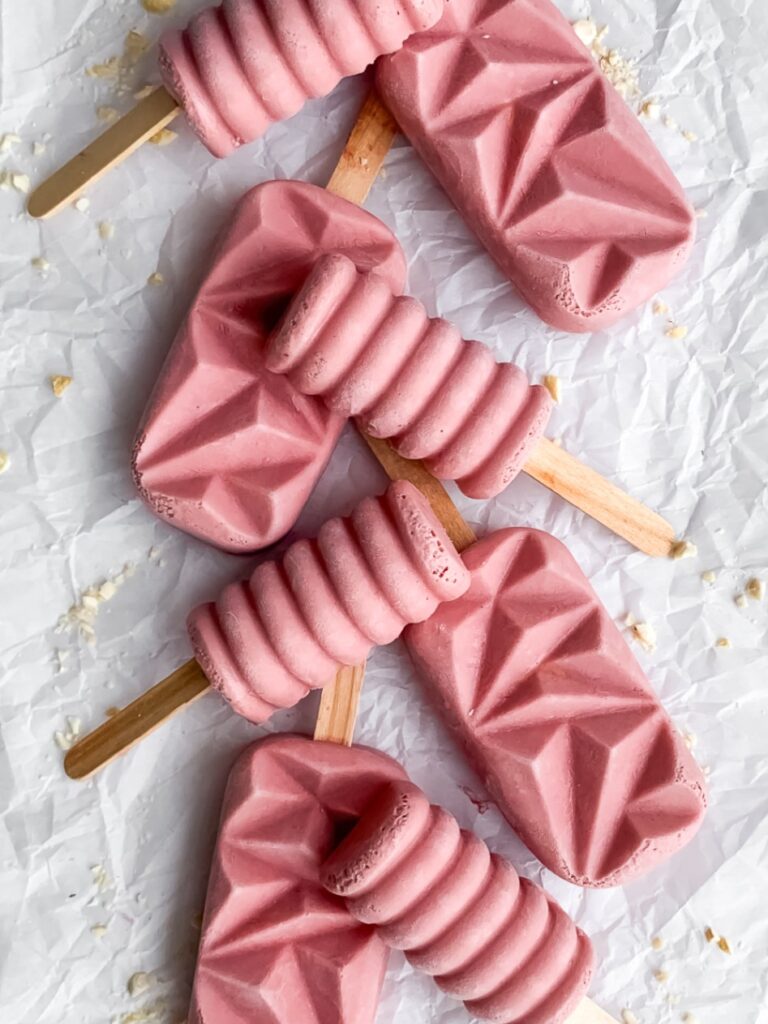 strawberry cauliflower smoothie popsicles